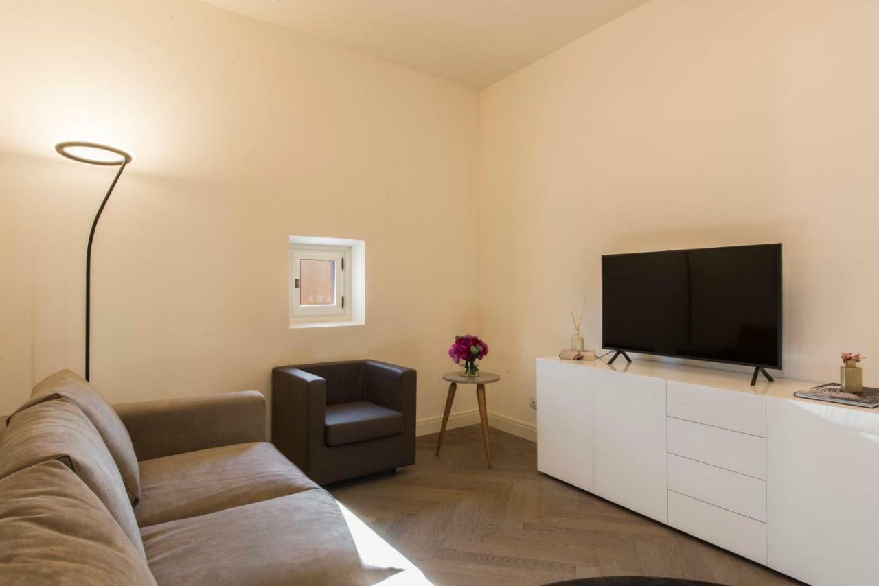Apartments Florence - Duomo Contemporary Exterior photo